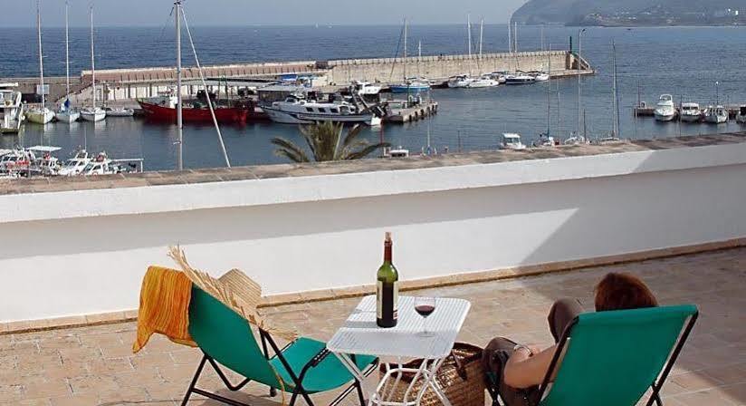 Hostal Cala Ratjada Eksteriør billede