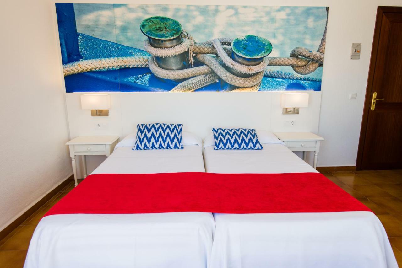 Hostal Cala Ratjada Eksteriør billede